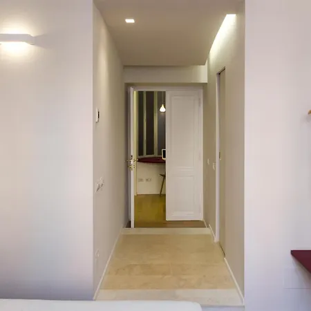 La Casa Di Iulia Rome